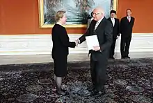 Kothbauer presenting her credentials to Václav Klaus, President of the Czech Republic