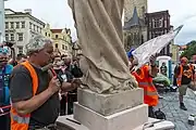 Last modifications of the statue before the final placement, June 4, 2020