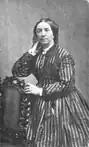Photographic portrait of Marie Pape-Carpantier.