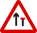 Right-hand lane of a 2 lane dual carriageway closed ahead (1975–1981)