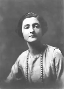 Mercedes Hede de Acosta, 1919 or 1920