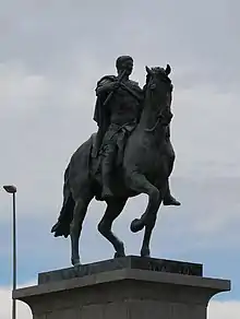 Equestrian statue of Augustus in Mérida by Eduardo Zancada, inaugurated in 2007.