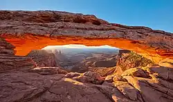 Mesa Arch at sunrise, Island in the Sky district