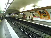Line 10 platforms at Gare d'Austerlitz