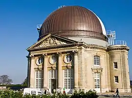 The great dome of the observatory, built on the remains of the Château-Neuf