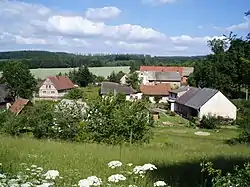 Houses in Mezilečí