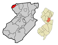 Location of Middlesex in Middlesex County highlighted in red (left). Inset map: Location of Middlesex County in New Jersey highlighted in orange (right).