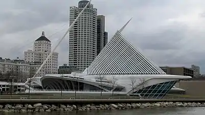 Milwaukee Art Museum with the brise soleil closed