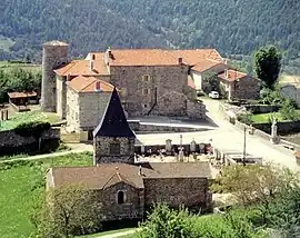 The church and chateau in Monestier