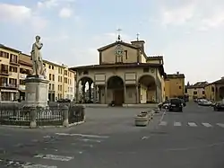 Piazza Giusti.