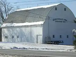 Barn on State Route 57