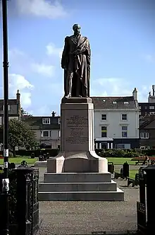 Wellington Square, Monument To Archibald William, Earl Of Eglinton And Wintoun