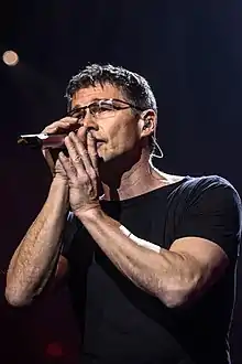 Harket performing in 2013