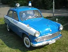 Moskvitch 407 with late-version eggcrate grille