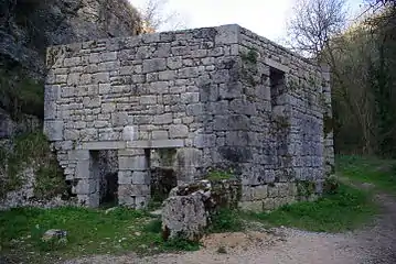 An outbuilding of the moulin du Saut