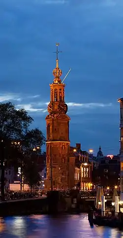 The Munttoren as seen from the river Amstel at dusk