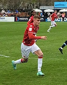 Player running to his right during a match