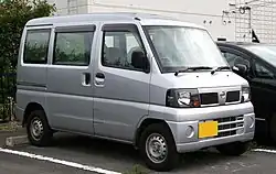 Nissan Clipper front view