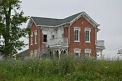 1870s farmhouse on Napoleon Road