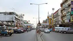 Naresuan Road in the area of the market