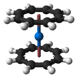 Molecular structure of plutonocene