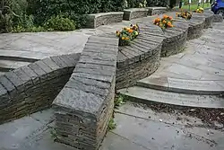 Newtown Memorial Garden, Tyndall Street