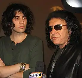 Nick_Simmons_Gene_Simmons_SD_Hard_Rock_2009.jpg