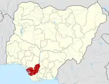 Bomadi is located in southeastern Delta State which is located here in red.