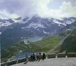 A mountain range with two lakes in the dips