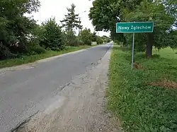 Road sign in Nowy Zglechów