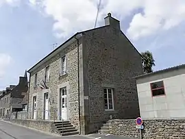 The town hall of Noyal-sous-Bazouges
