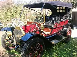 1910 Oakland Model 25 touring sedan