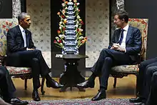 Obama's chat with Mark Rutte during his visit to the Netherlands in 2014