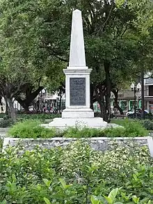Monument to the 1899 fire heroes at Plaza Las Delicias