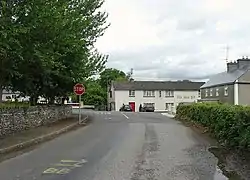 Road junction and pub in Ballingarry