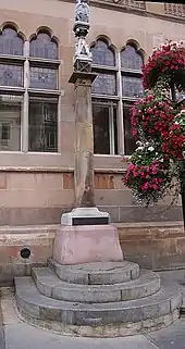 Market Cross, High Street