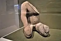 Kneeling human figure, 1200–600 BCE