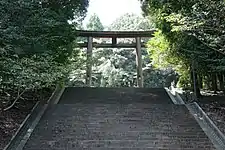 Ni-no-Torii (二の鳥居: Second gate)