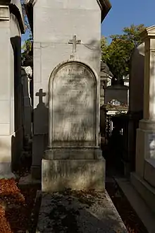 Image of her grave at Père-Lachaise cemetery in Paris