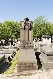 Mixed with Art Deco - Grave of Lang-Verte, Père-Lachaise Cemetery, unknown architect, c.1920s