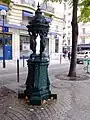 Paris XV, rue Alain Chartier, Wallace fountain
