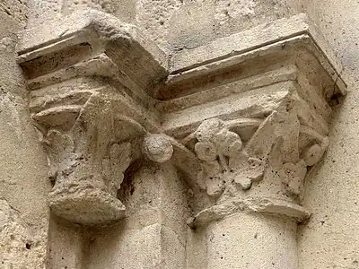Early Gothic column capitals