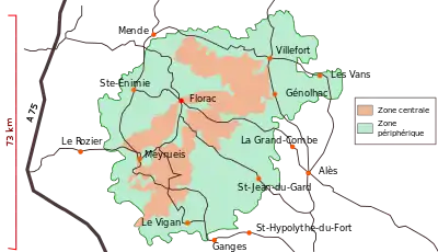 Map of the Cévennes National Park, showing in red the central protected zone and, in green, the area encompassed by the park.