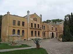 Manor in Charcice