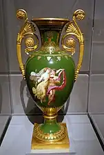 Empire style vase, very different from the blue-and-white ceramics of the 17th century; 1809; hard-paste porcelain and gilded bronze handles; height: 74.9 cm, diameter: 35.6 cm; Wadsworth Atheneum, Hartford, Connecticut, US
