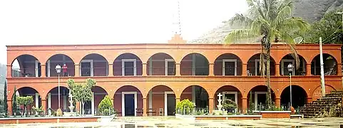 Palacio Municipal de Santa Cruz Mixtepec