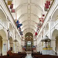 According to an old tradition, war trophies decorate the vault of the Cathédrale Saint-Louis-des-Invalides