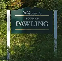 Town welcome sign along New York State Route 22