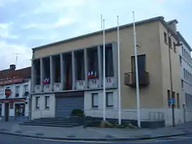 The town hall in Pecquencourt