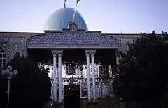 Peyghambarieh ("the place of the prophets"), Qazvin: Here, four Jewish prophets are said to be buried. Their Arabic names are Salam, Solum, al-Qiya, and Sohuli.